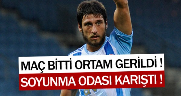 Soyunma odasnda ortalk kart